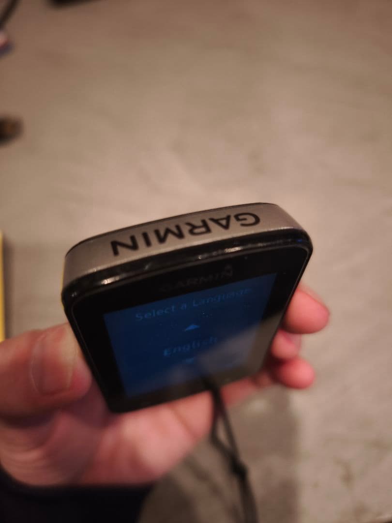 GARMIN Edge 820J サイクルコンピューター 本体　予備フィルム付き