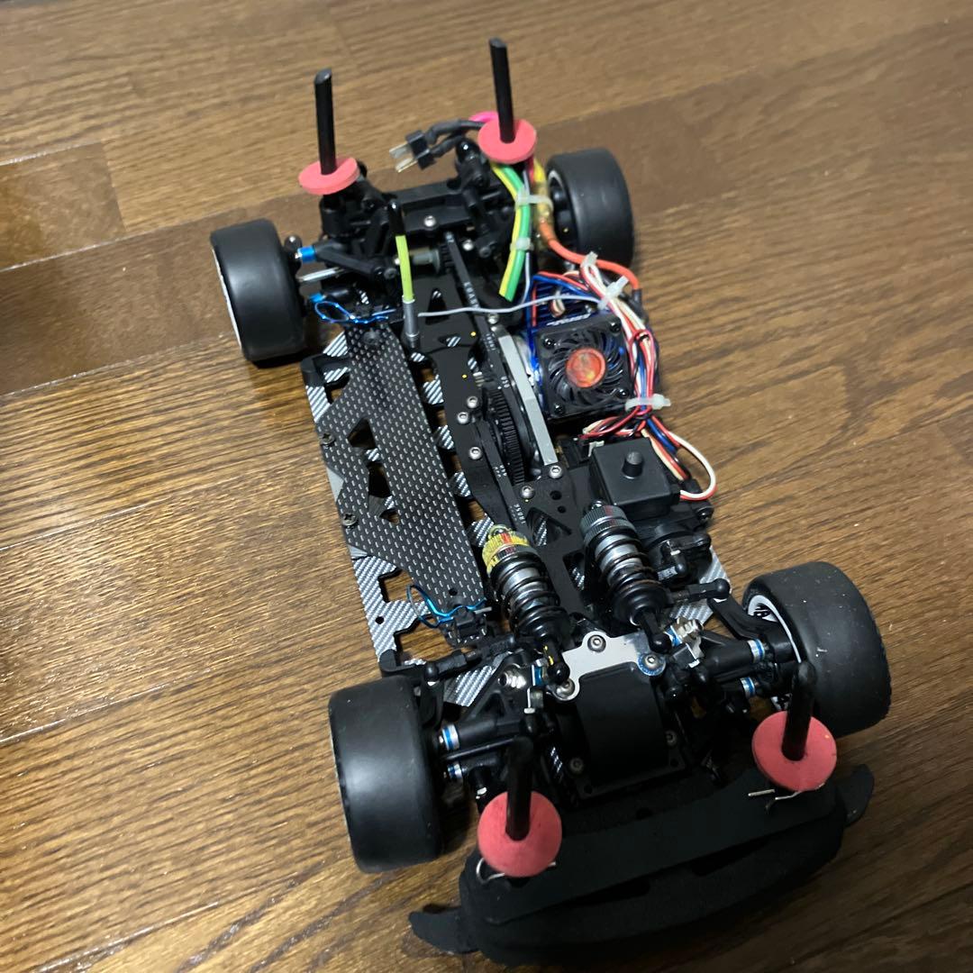 アトラス BeaT ISW mシャーシ　受信機、サーボ以外メカ付属