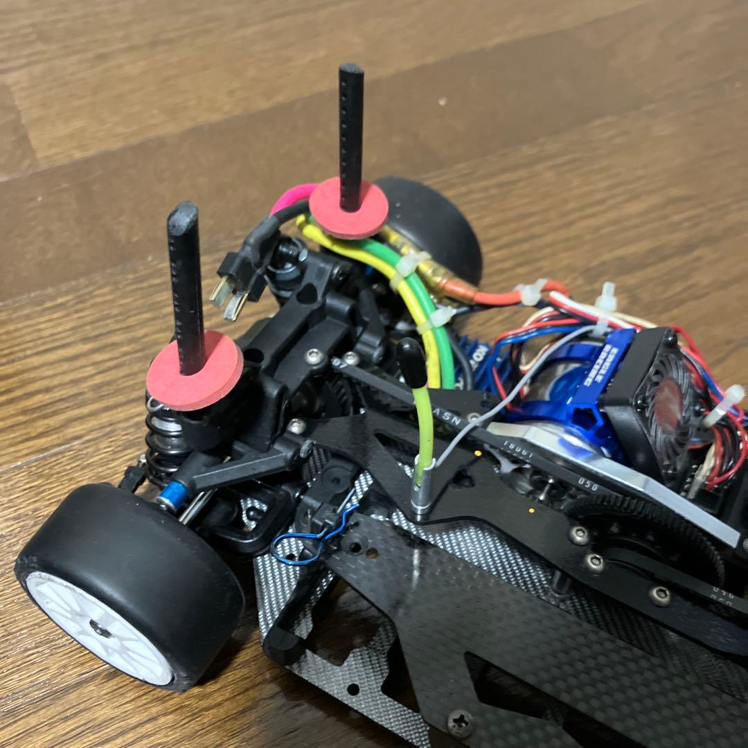 アトラス BeaT ISW mシャーシ　受信機、サーボ以外メカ付属