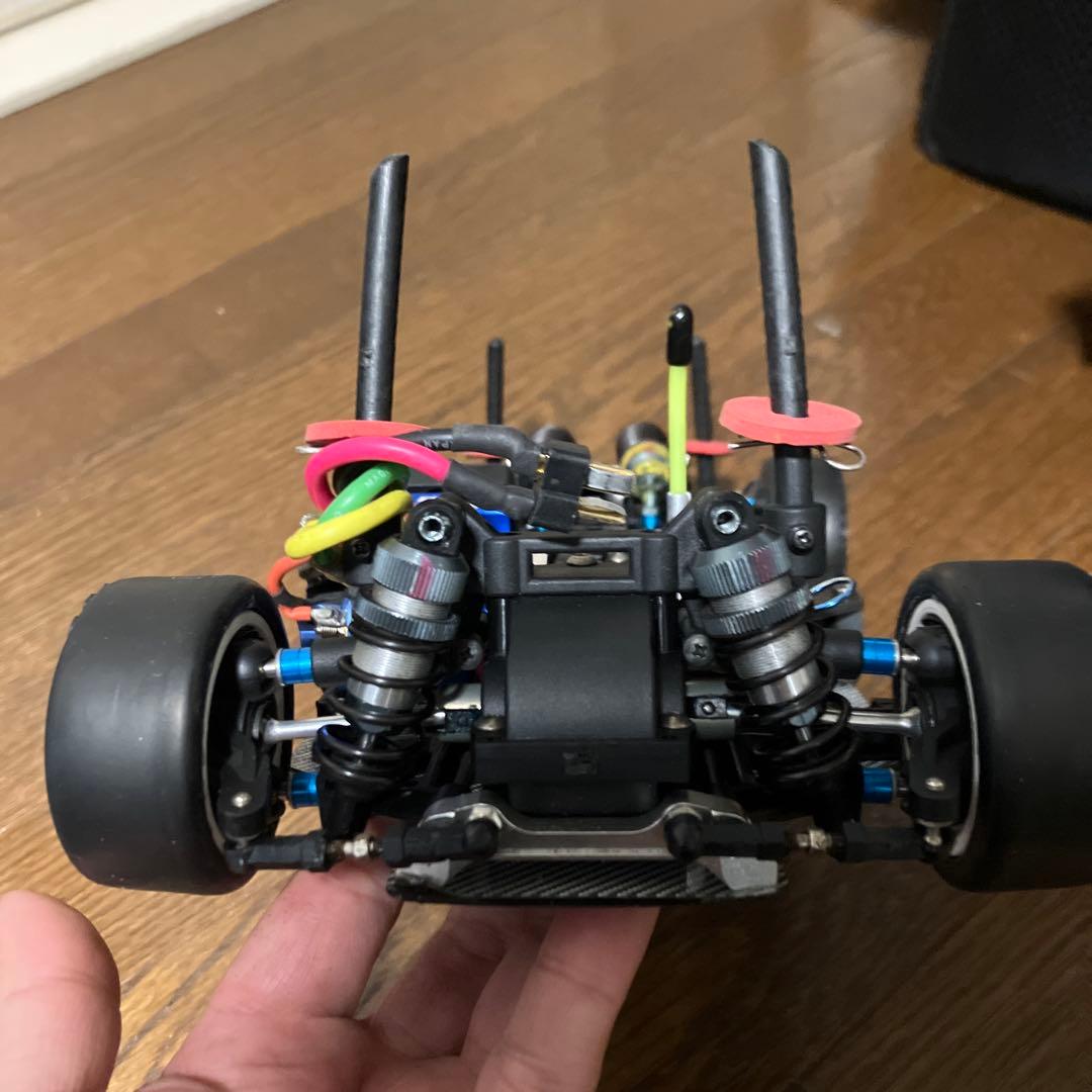 アトラス BeaT ISW mシャーシ　受信機、サーボ以外メカ付属