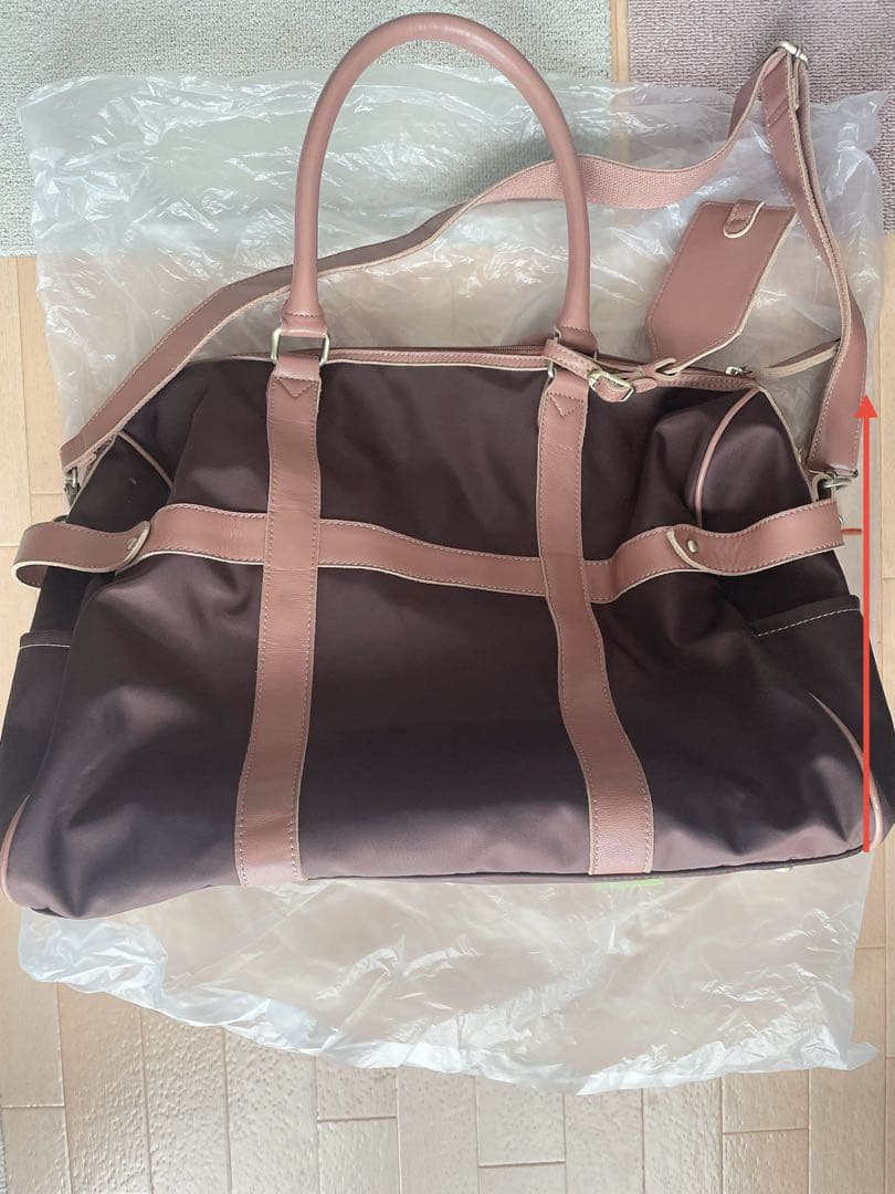 旅行バッグ