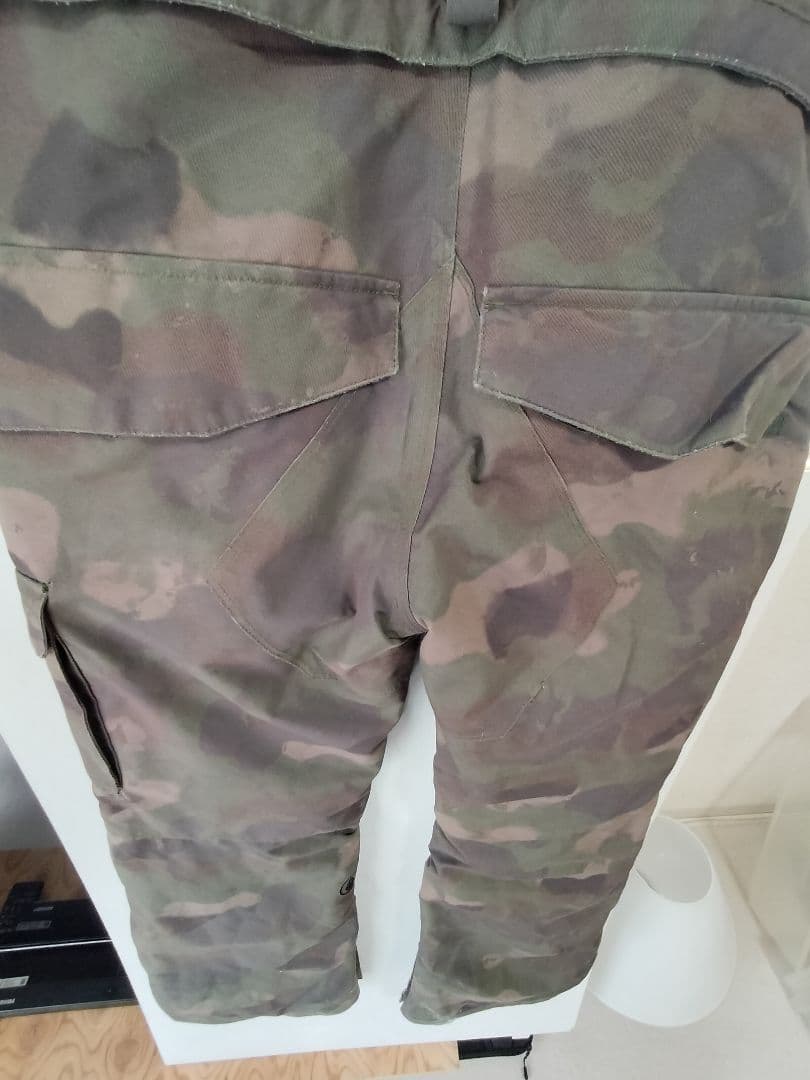 ボルコム VOLCOM 迷彩 ビブパンツ BARKLEY BIB OVERALL