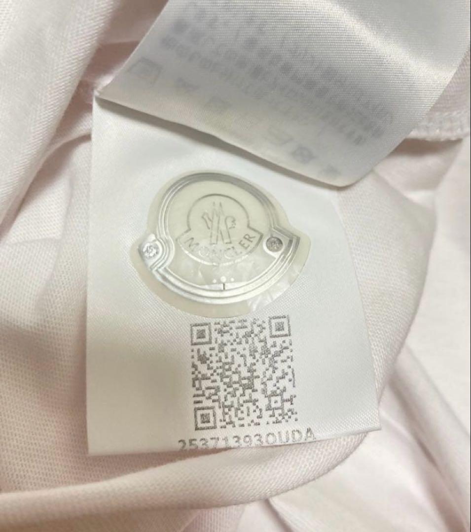 【送料無料】MONCLER（モンクレール）のTシャツ　 Lサイズ　白　ホワイト