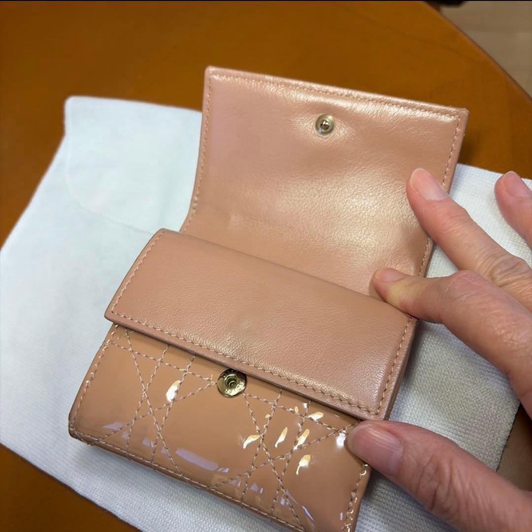 Dior ディオール ロータス ウォレット カナージュ パテント 財布 ベージュ