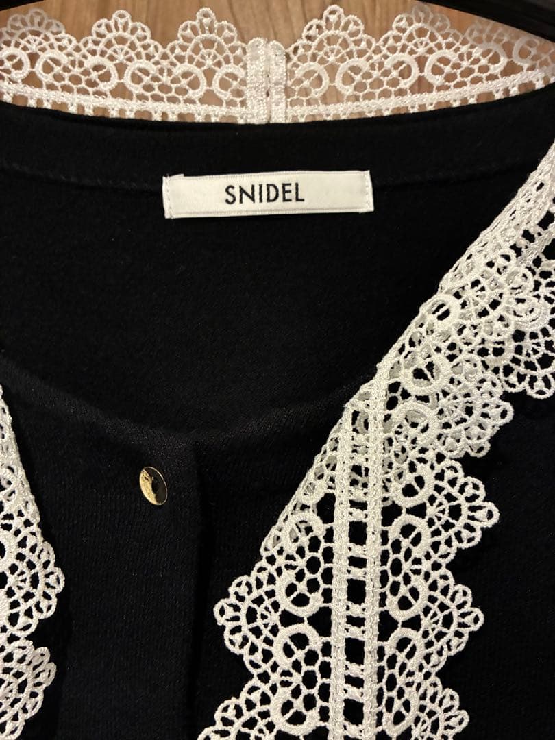 SNIDEL レースボウタイカーディガン　BLACK