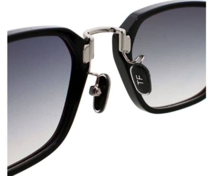 マサ様、専用！«新品» トムフォード TOM FORD TF1042