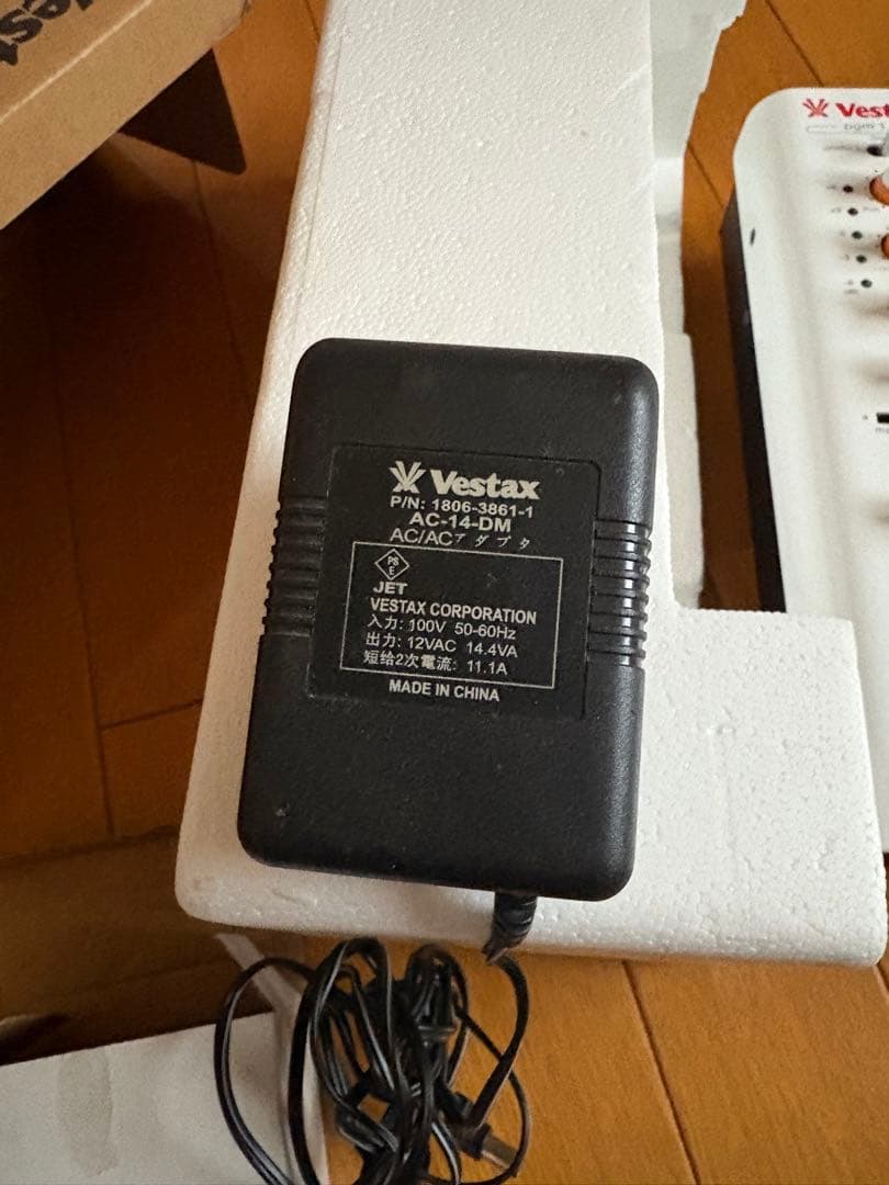 希少　Vestax VMC-004FX DJミキサー　純正アダプター付き