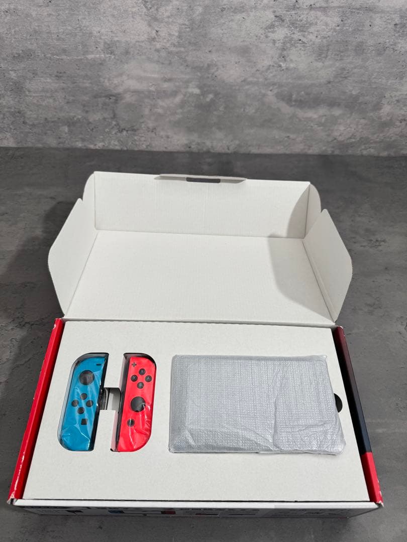 美品完品Nintendo Switch 青/赤 + Splatoon 3