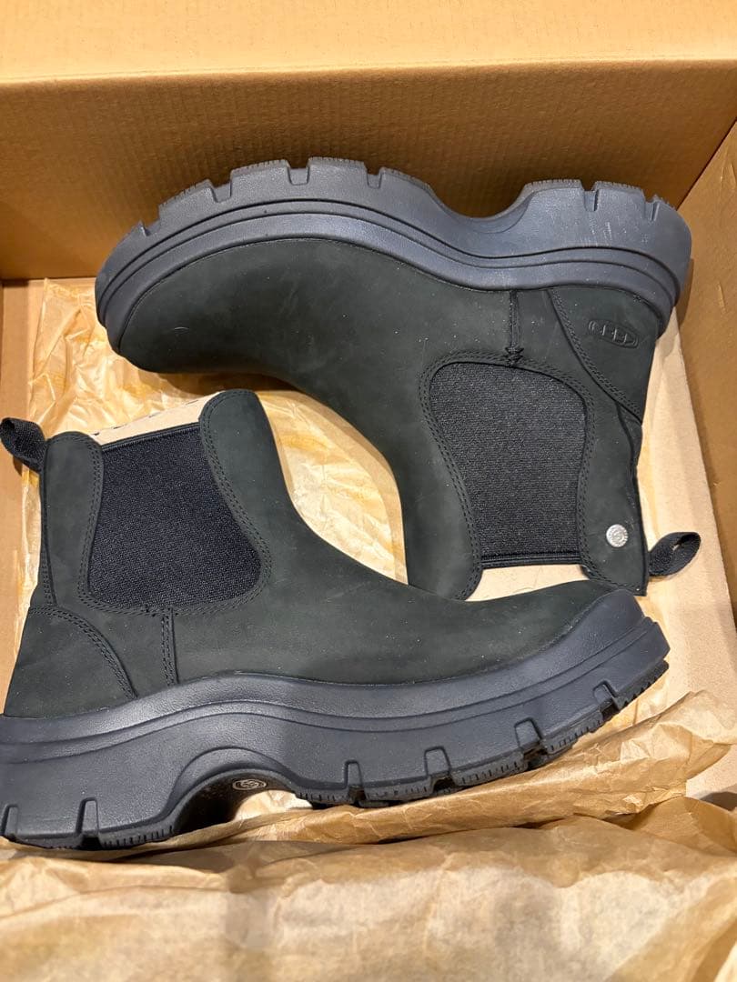 試足のみ　KEEN キーン サイドゴアブーツ ブラック 23cm