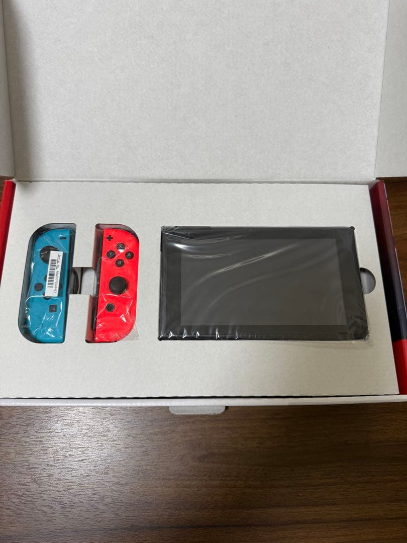 Nintendo Switch 本体+スマブラ+ソフトケース付き