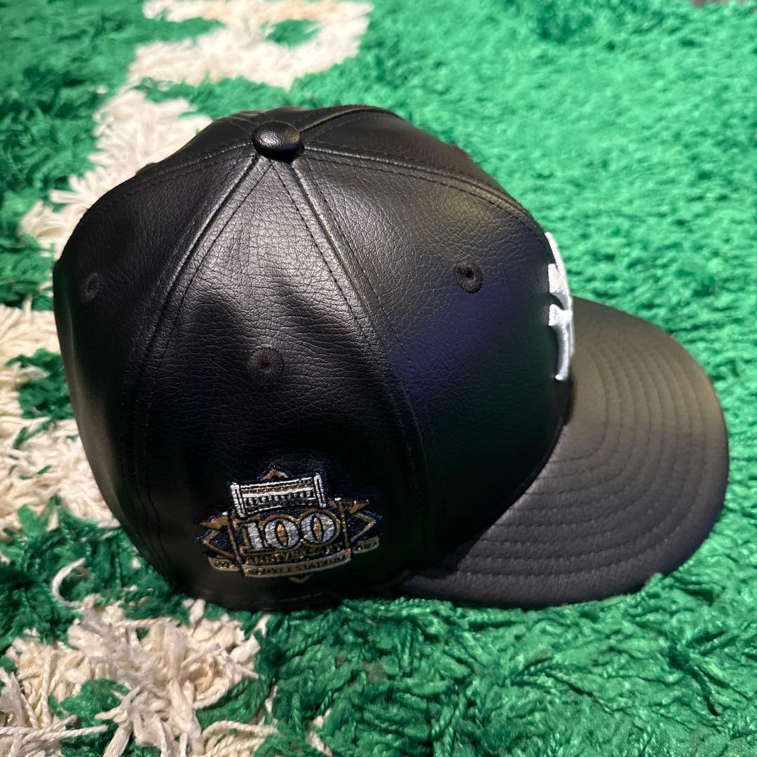 Newera 59FIFTY ニューヨークヤンキース レザー調100周年パッチ