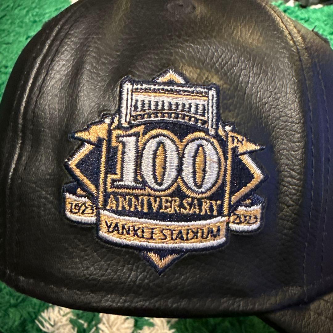 Newera 59FIFTY ニューヨークヤンキース レザー調100周年パッチ
