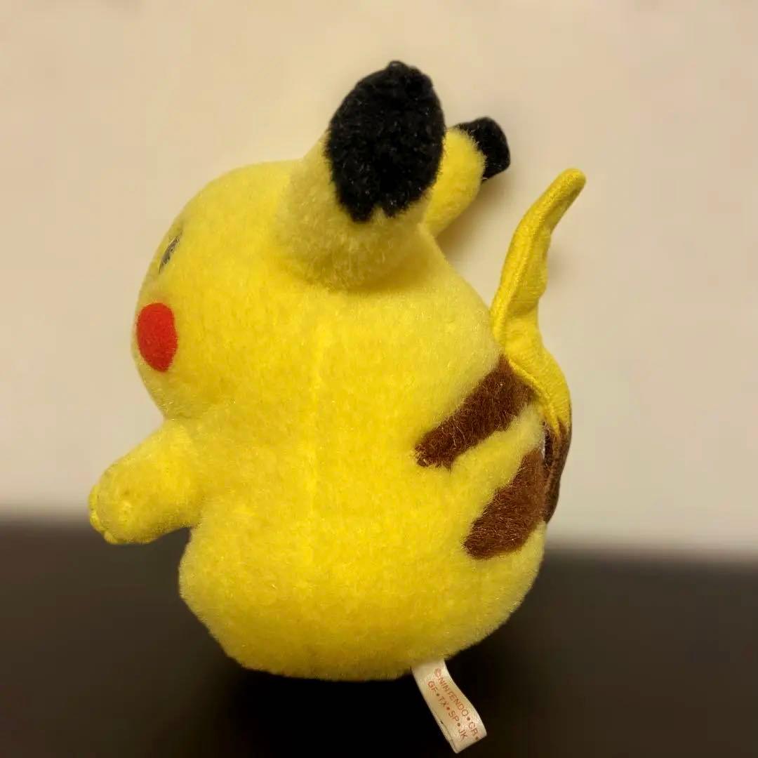 お腹を押すとなく 初期ピカチュウ ぬいぐるみ TOMY