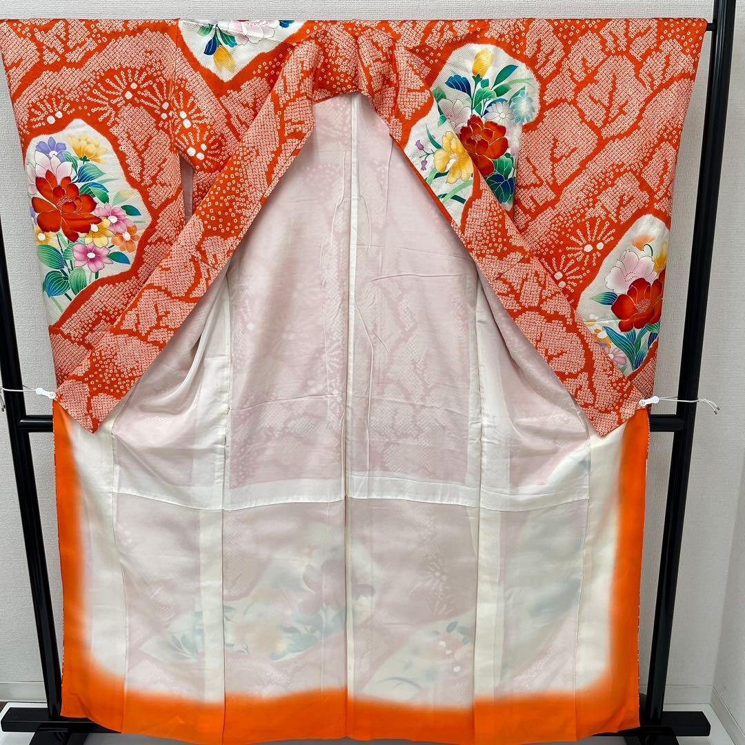 u*4様 振袖 可愛い花 絞り 上品な加工 正絹 着物 i-4120