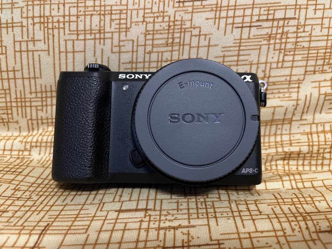 【美品】SONY α5100 ミラーレスカメラ 本体 ショット数少ない2215枚