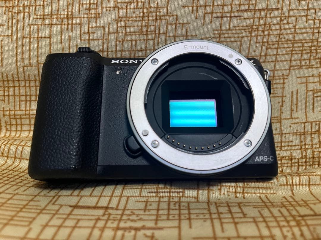 【美品】SONY α5100 ミラーレスカメラ 本体 ショット数少ない2215枚