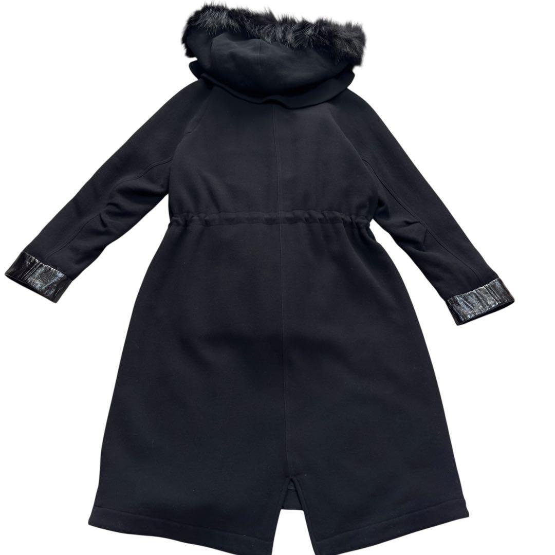 【美品】EMPORIO ARMANI ファーフード　ロングコート 42 ブラック