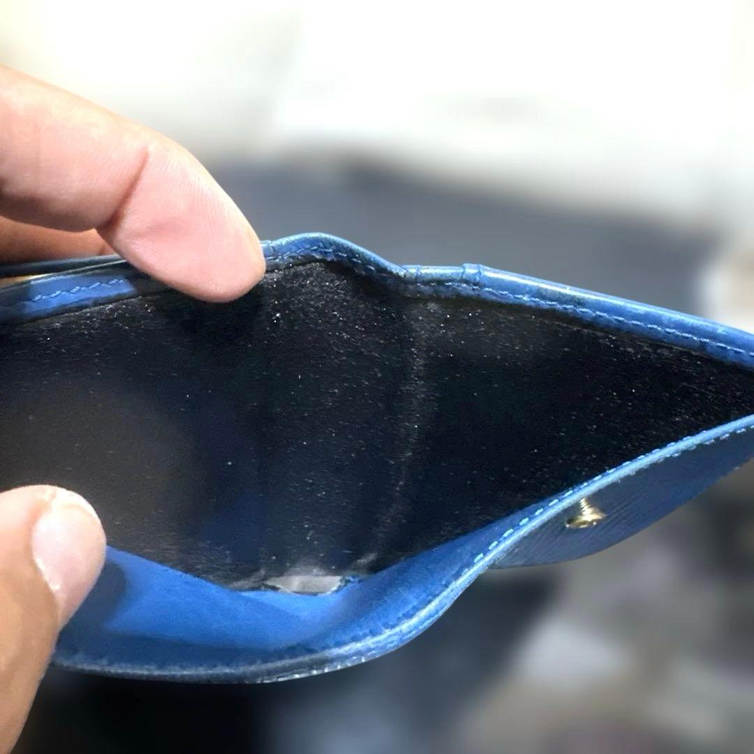 11☆美品♪エピ ♪ガマ口♦︎折り財布♪ ブルーカラー