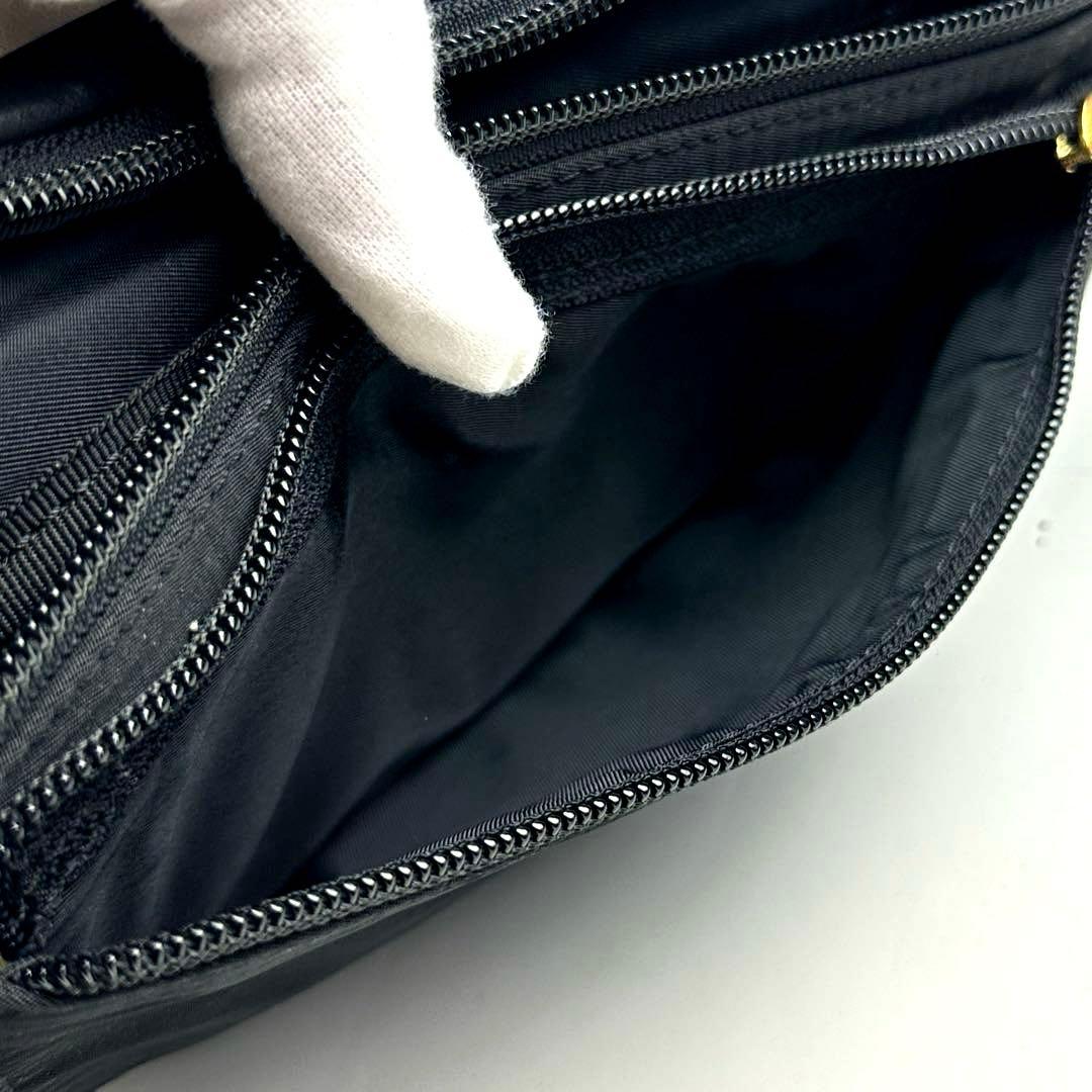 【美品】セリーヌ　ウエストポーチ　サークル　ゴールド金具　ナイロン　レザー　黒色