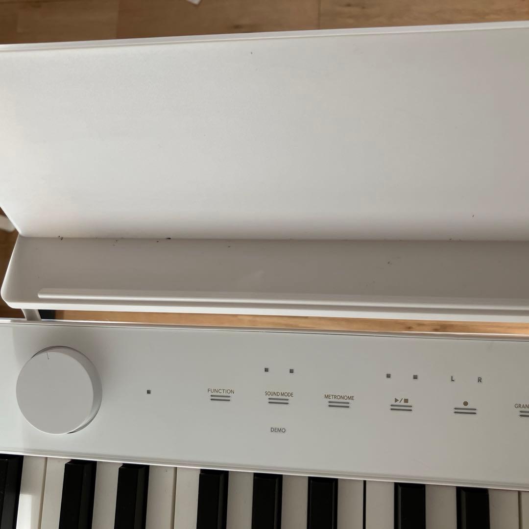 Casio PX-S1100 ホワイト　純正スタンド付き