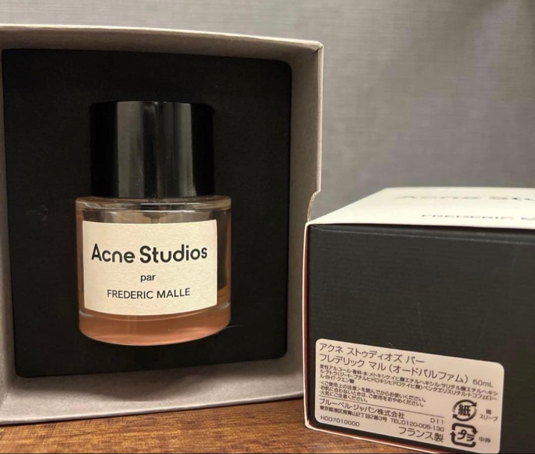 ⚠️最終値下！ Acne Studios par Frederic Malle