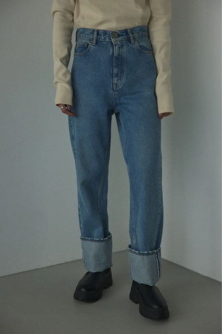 【BLACK by moussy】セルビッジビンテージデニム 24サイズ