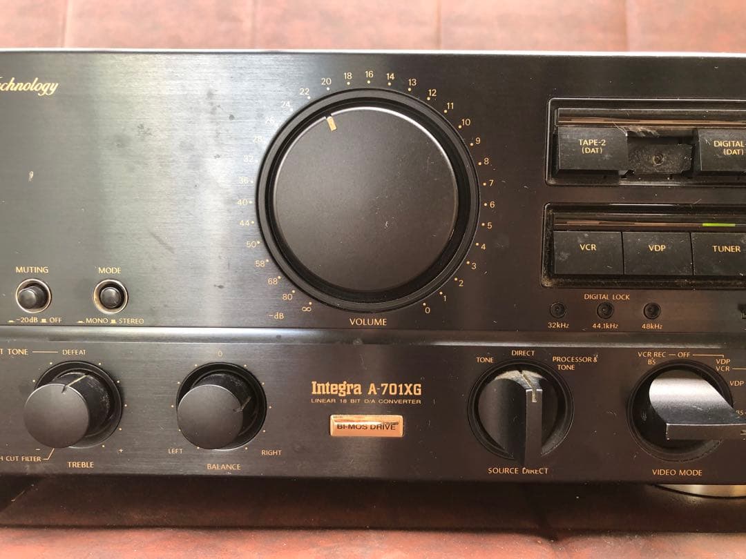 アンプ ONKYO integra A817XG(J072)