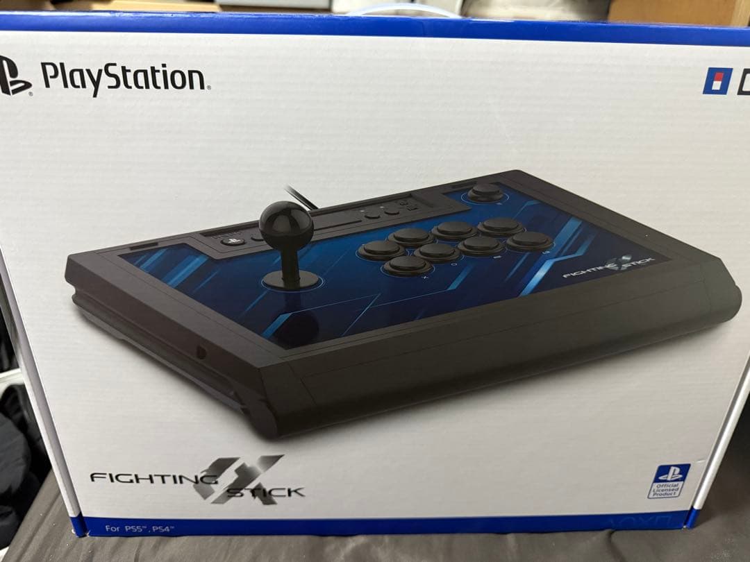 アケコン　ホリ ファイティングスティックα PS5 PS4 PC SPF-013