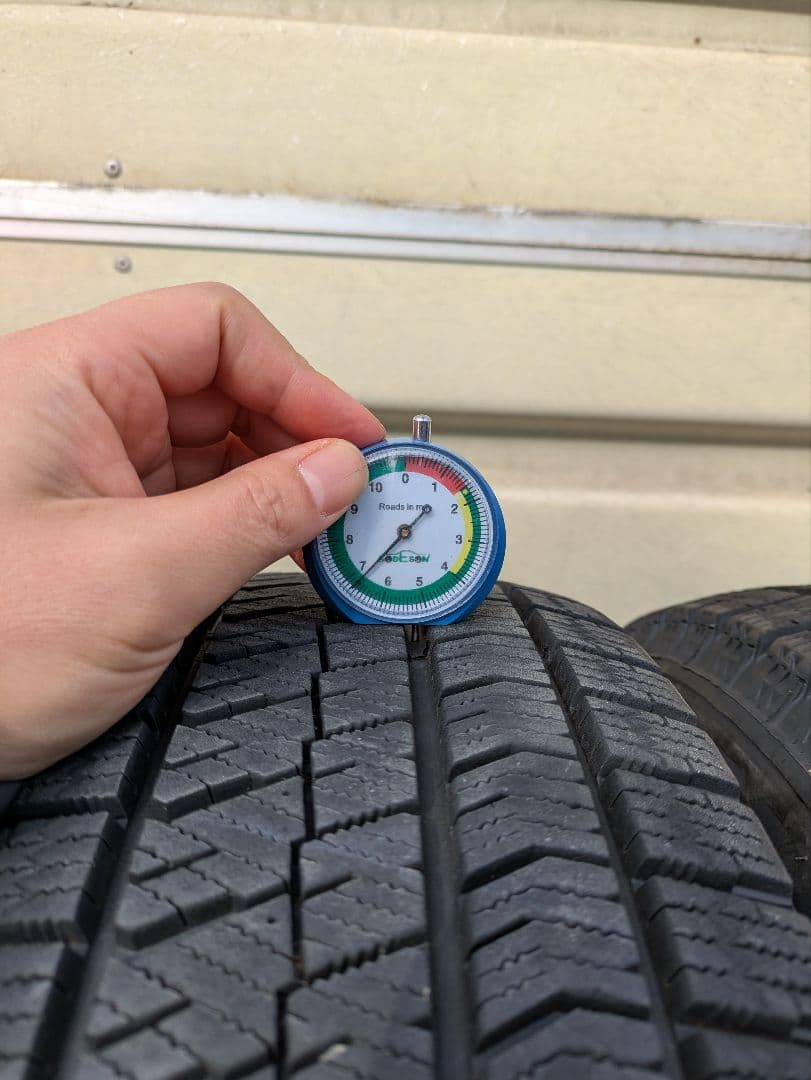 185/65R15　スタッドレスタイヤ　2本セット　VRX2