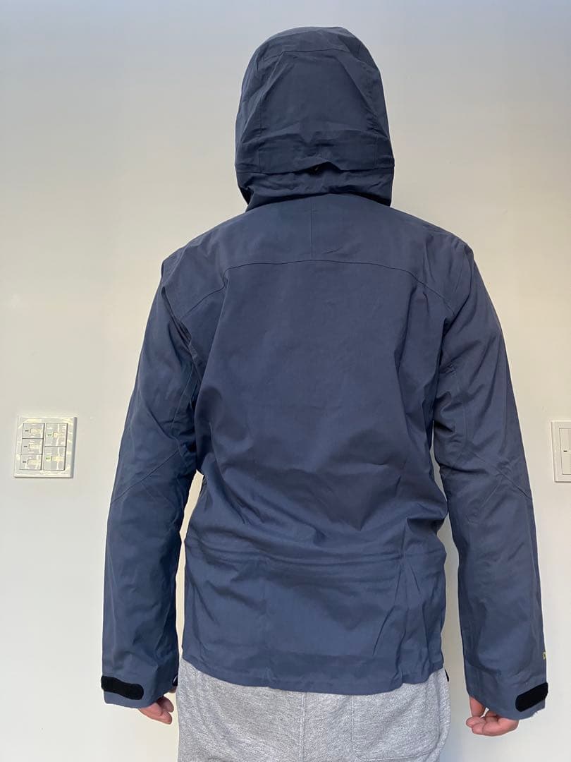 マウンテンハードウェア Ward Peak 3L Jacket