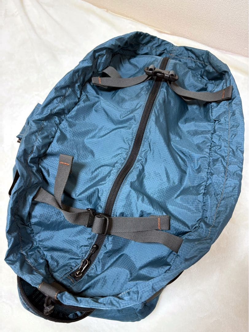 Patagonia パタゴニア　ライトウェイト トラベルダッフル 35L