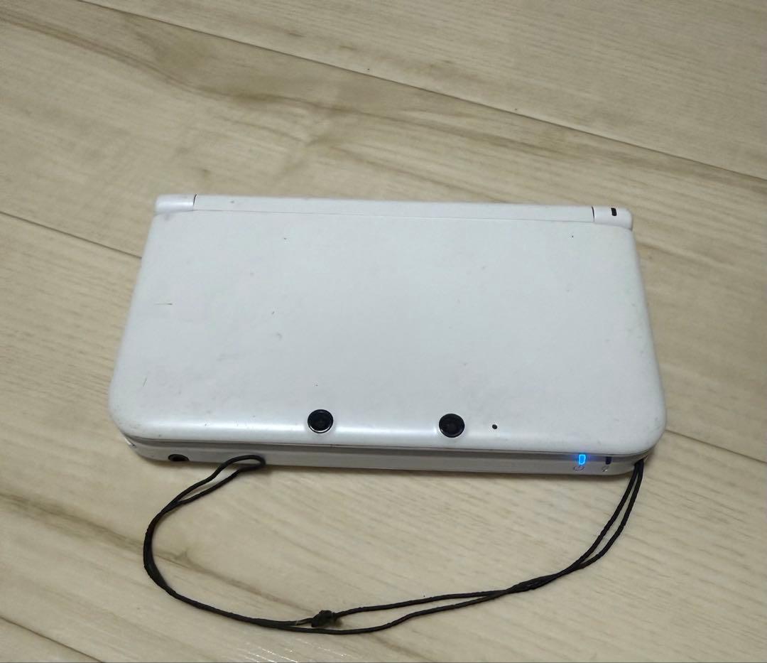 ニンテンドー3DS LL レッド
