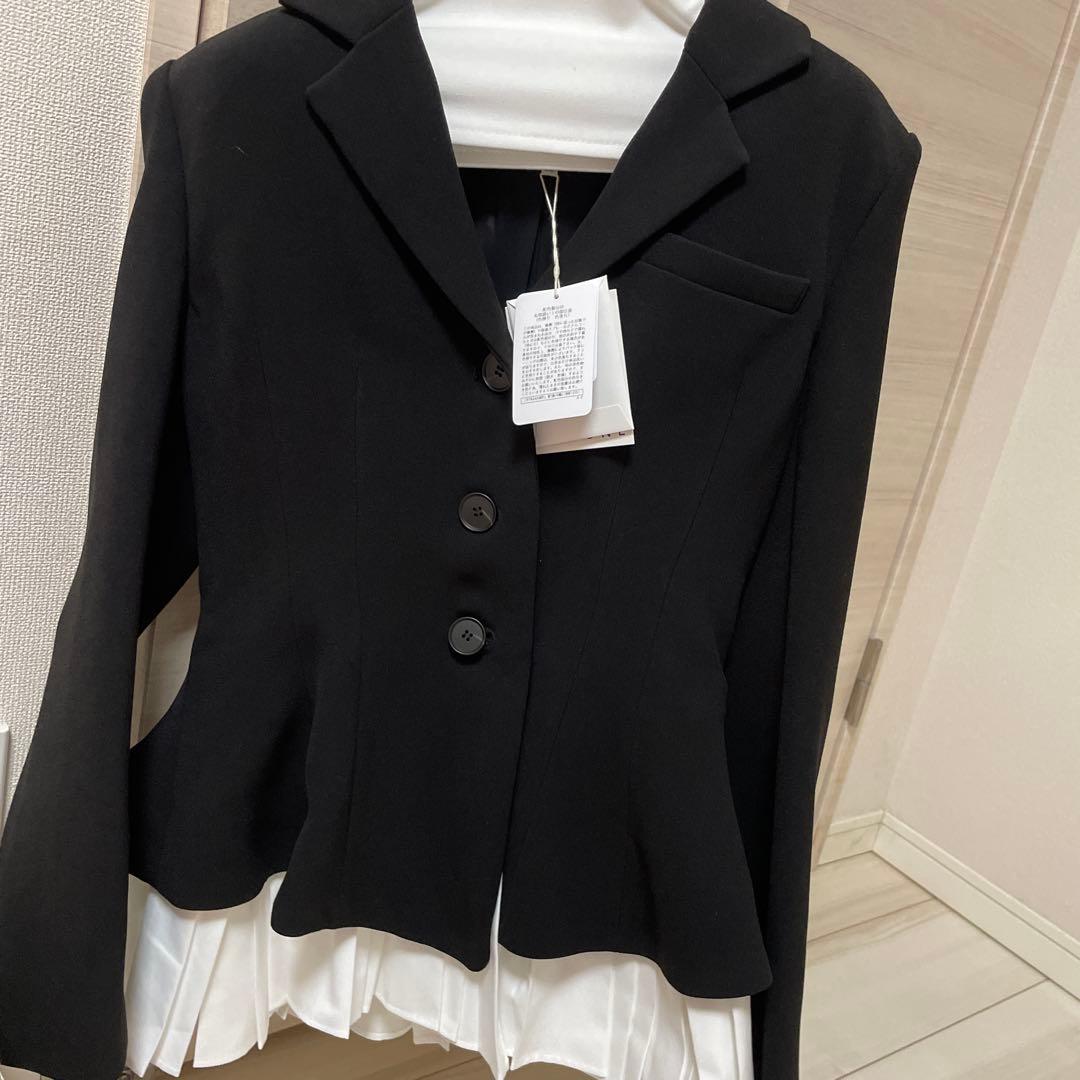 新品タグ付き　カデュネ　神崎恵さんコラボ　ジャケット　S