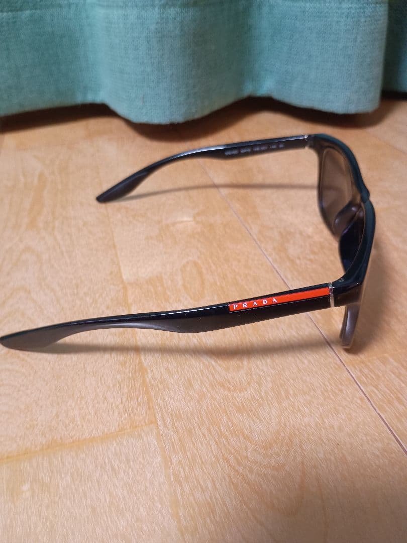 PRADA サングラス　SPS03O ウェリントン型　度入りカラーレンズ