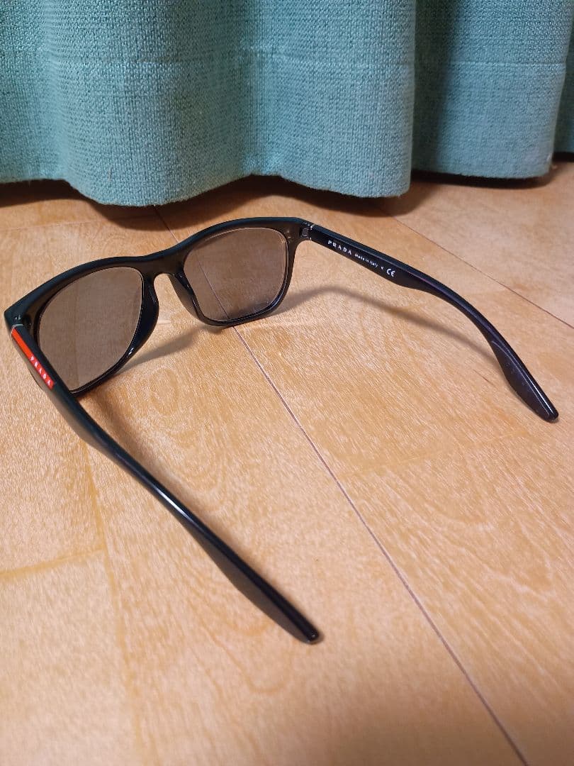 PRADA サングラス　SPS03O ウェリントン型　度入りカラーレンズ