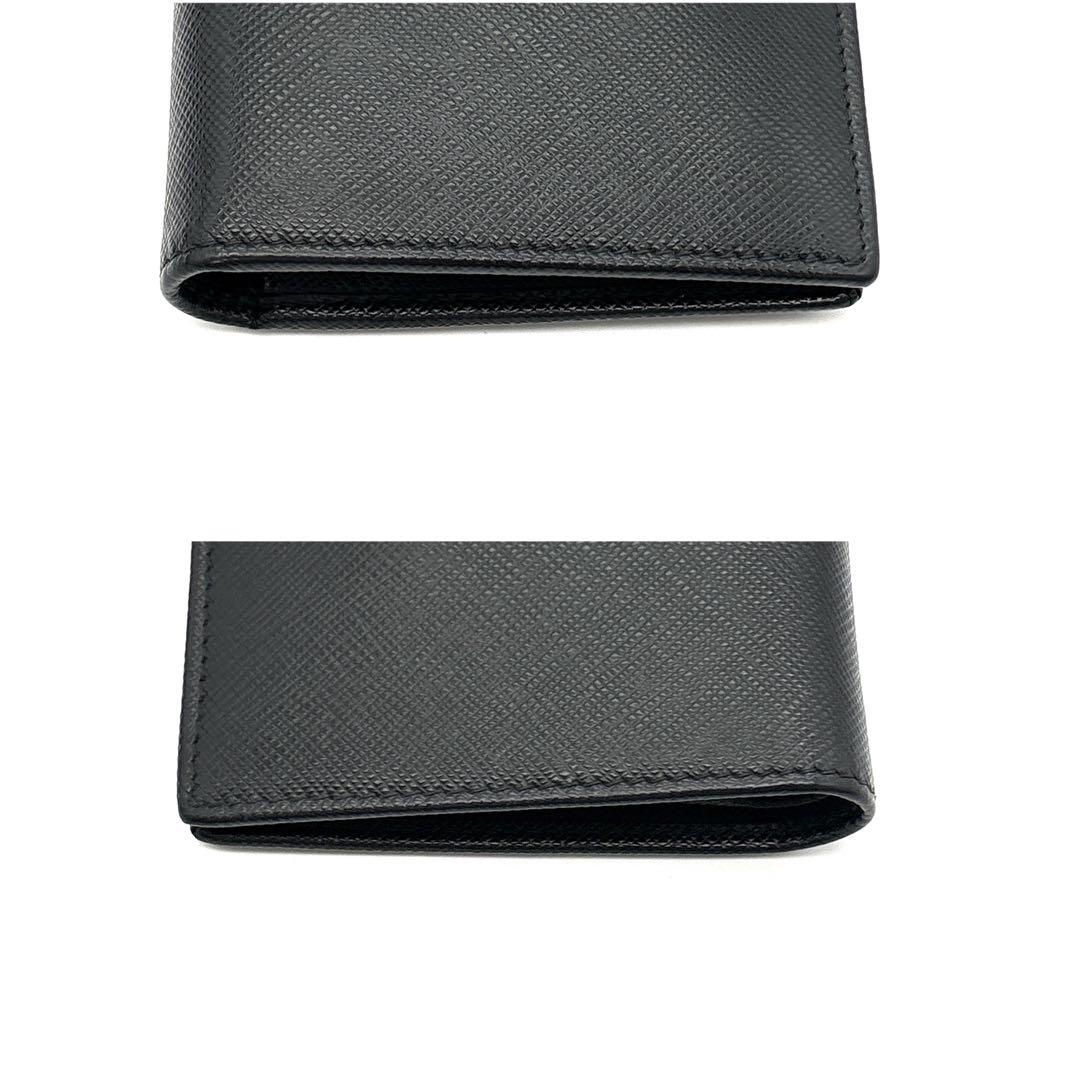極美品◆PRADA 二つ折り財布 サフィアーノ レザー ゴールドロゴ 黒