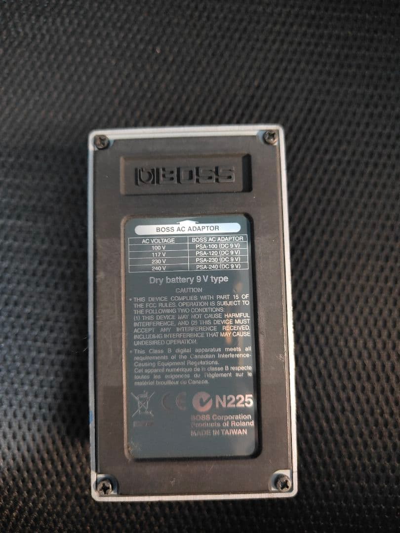 BOSS ベースコーラス CEB-3