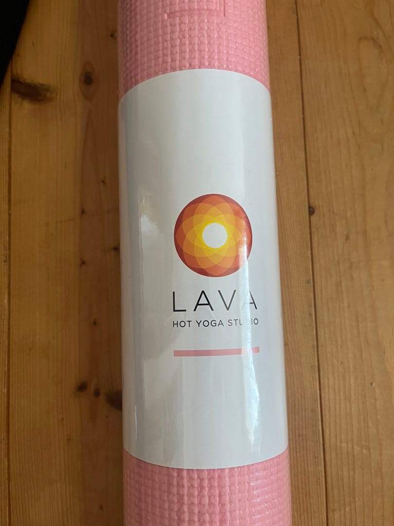 LAVA ヨガマット ピンクとケース 黒