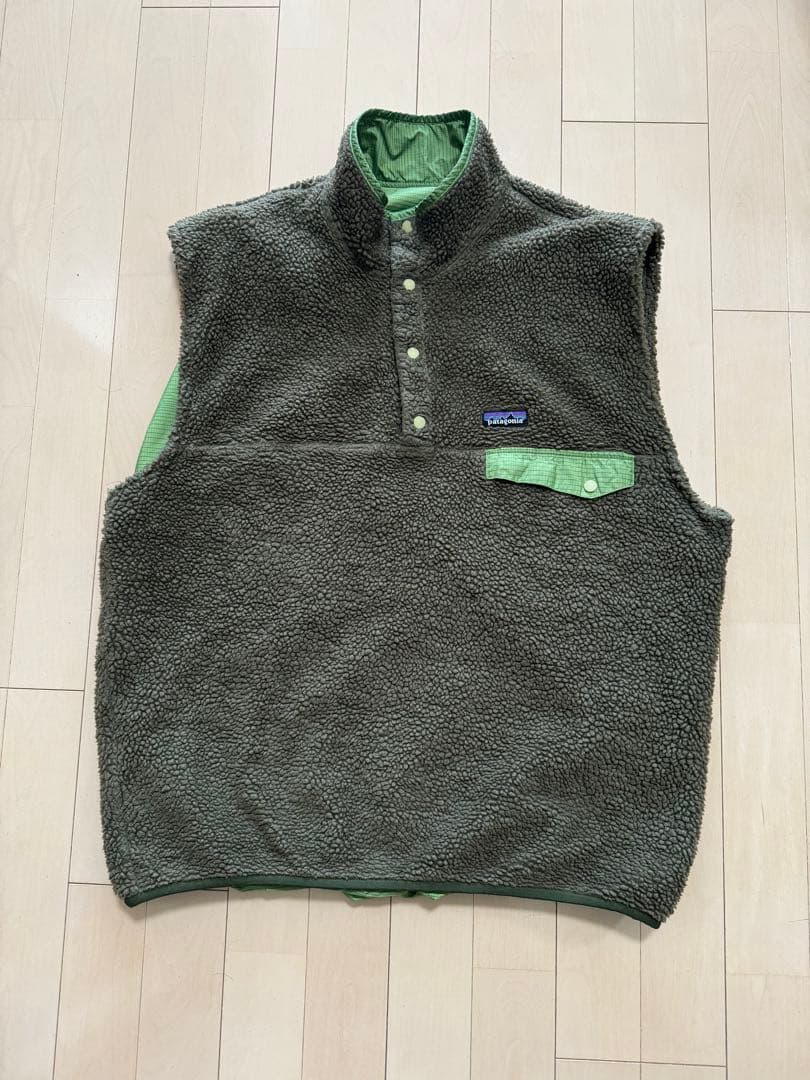 0*9様 希少　Patagonia snap T ベスト　カラー　オリーブ　リバ