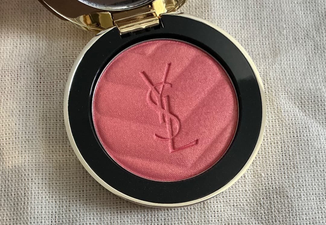 2025新発売 YSL メイクミーブラッシュ パウダー 93 レストレス ロゼ
