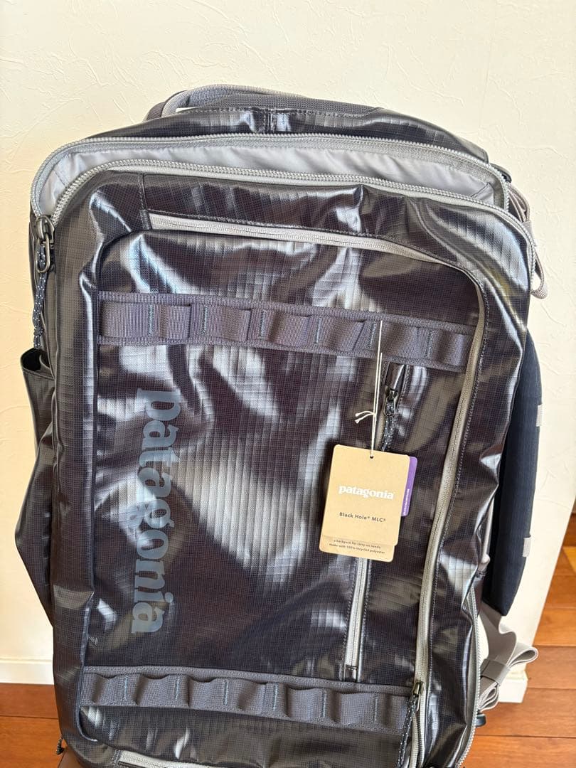 パタゴニアブラックホールMLC45L 色smolder blue