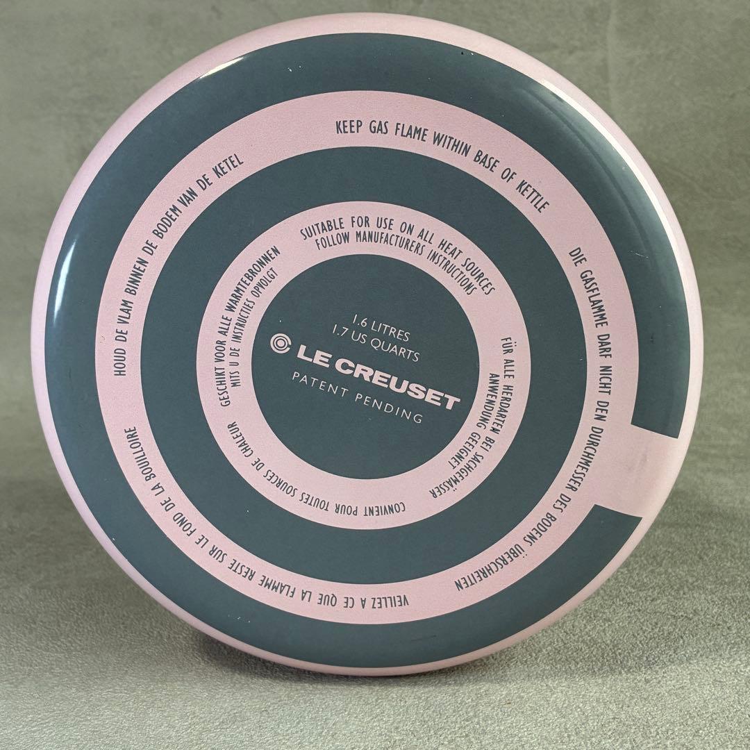 【美品】ル・クルーゼ　ケトル・コーン ピンク　IH対応 1.6L