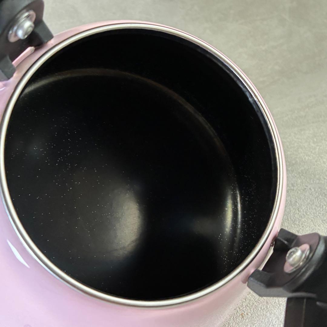 【美品】ル・クルーゼ　ケトル・コーン ピンク　IH対応 1.6L