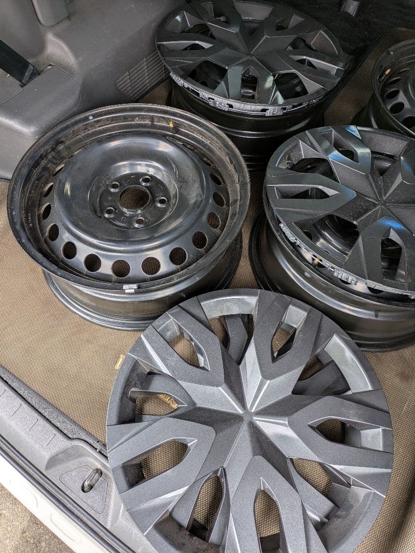 60系プリウス純正17インチ スチールホイール、ホイールキャップセット