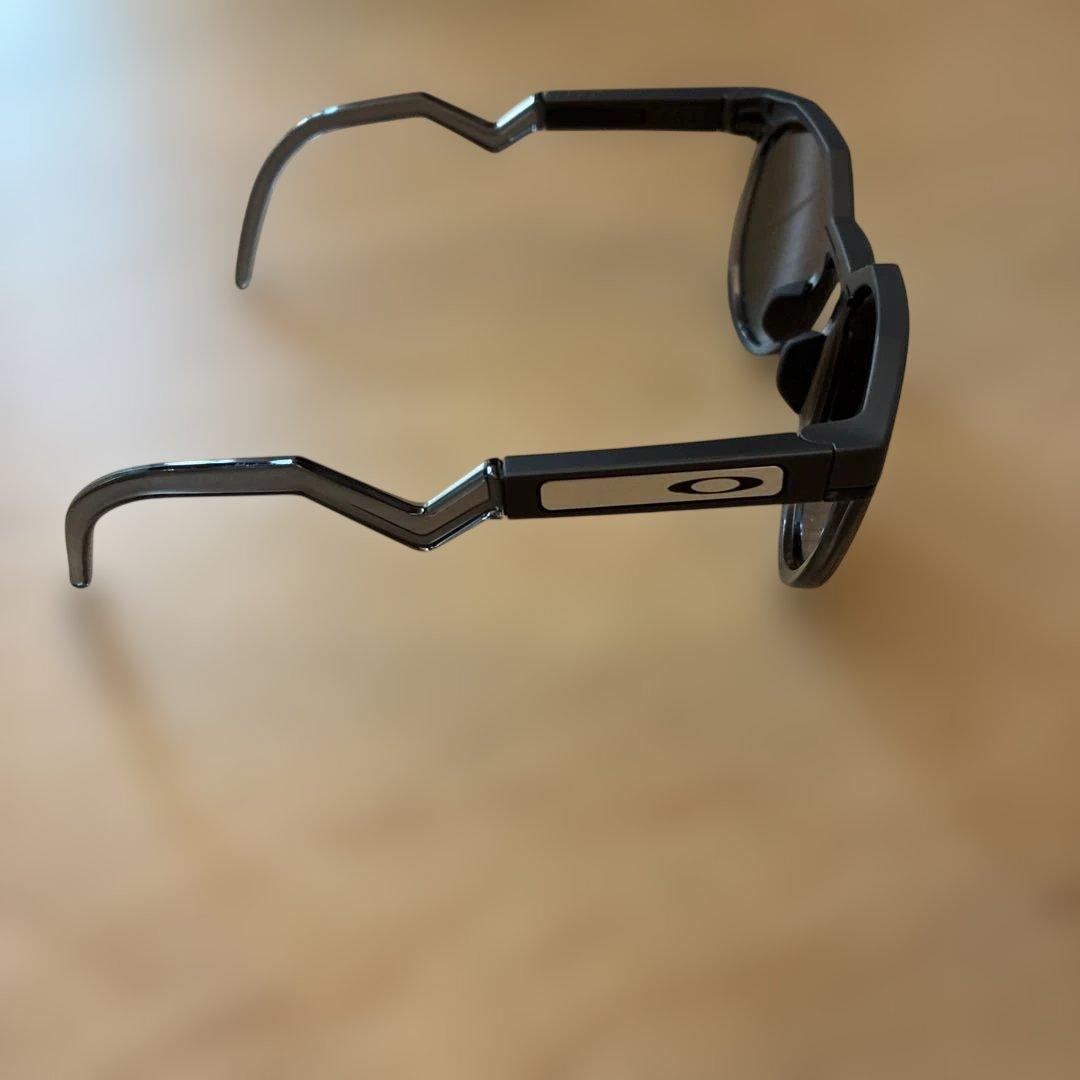 せ*ん様 試着のみ OAKLEY オークリー HSTN サングラス