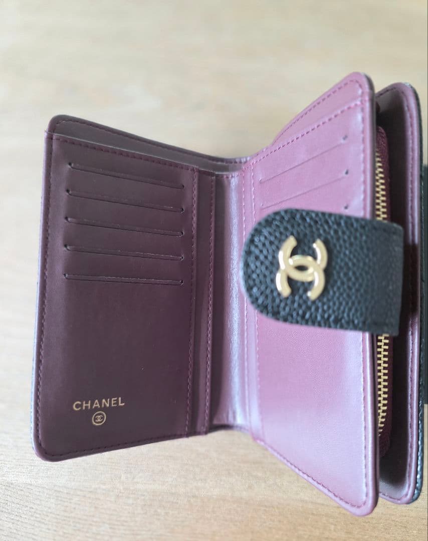 極美品☆CHANEL ノベルティ 二つ折り財布 VIP 非売品