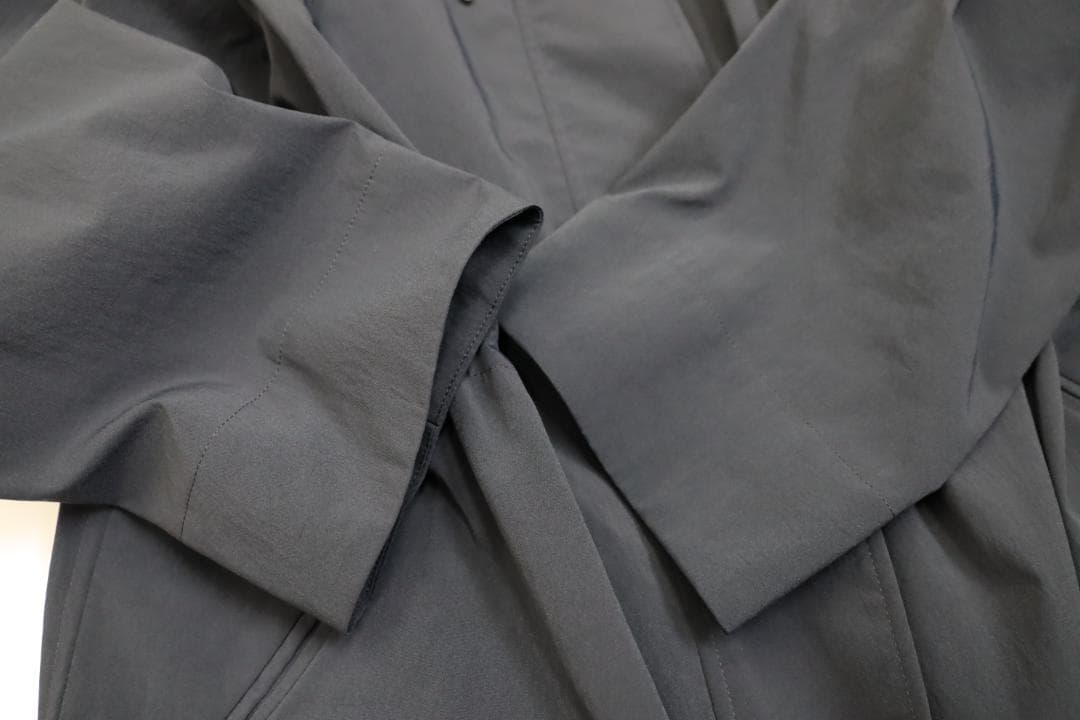 theory luxe 軽量 ナイロン コート LUCCA LORENA 紺