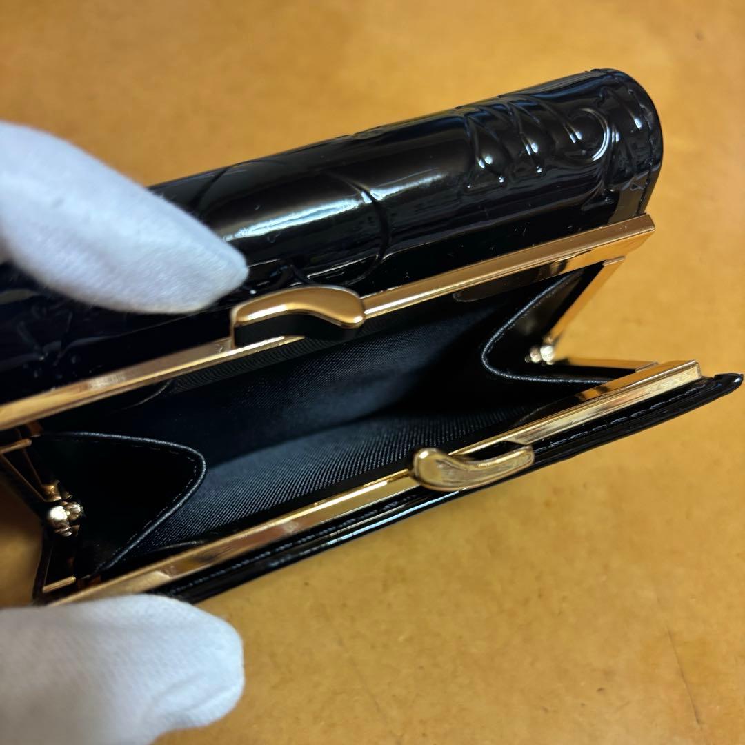 【ショッパー付き】Vivienne Westwood エナメル 三つ折り財布