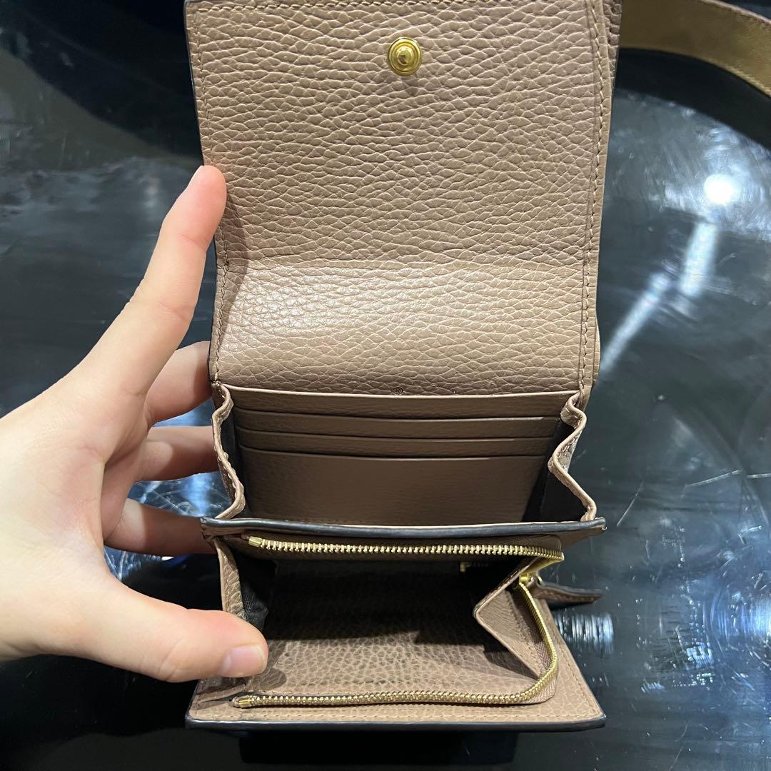 グッチ　ggマーモント　二つ折り財布