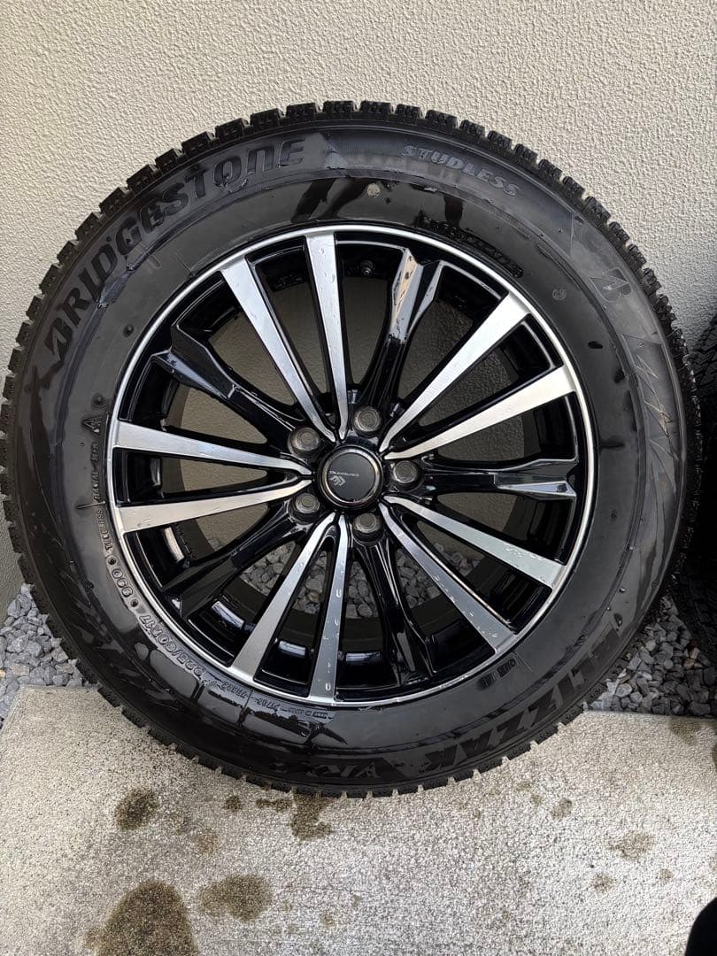 BLIZZAK VRK2 225/60R/17 2022年式（1本23年式）